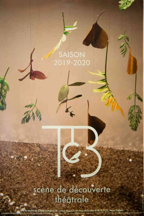 affiche avec suspension végétale