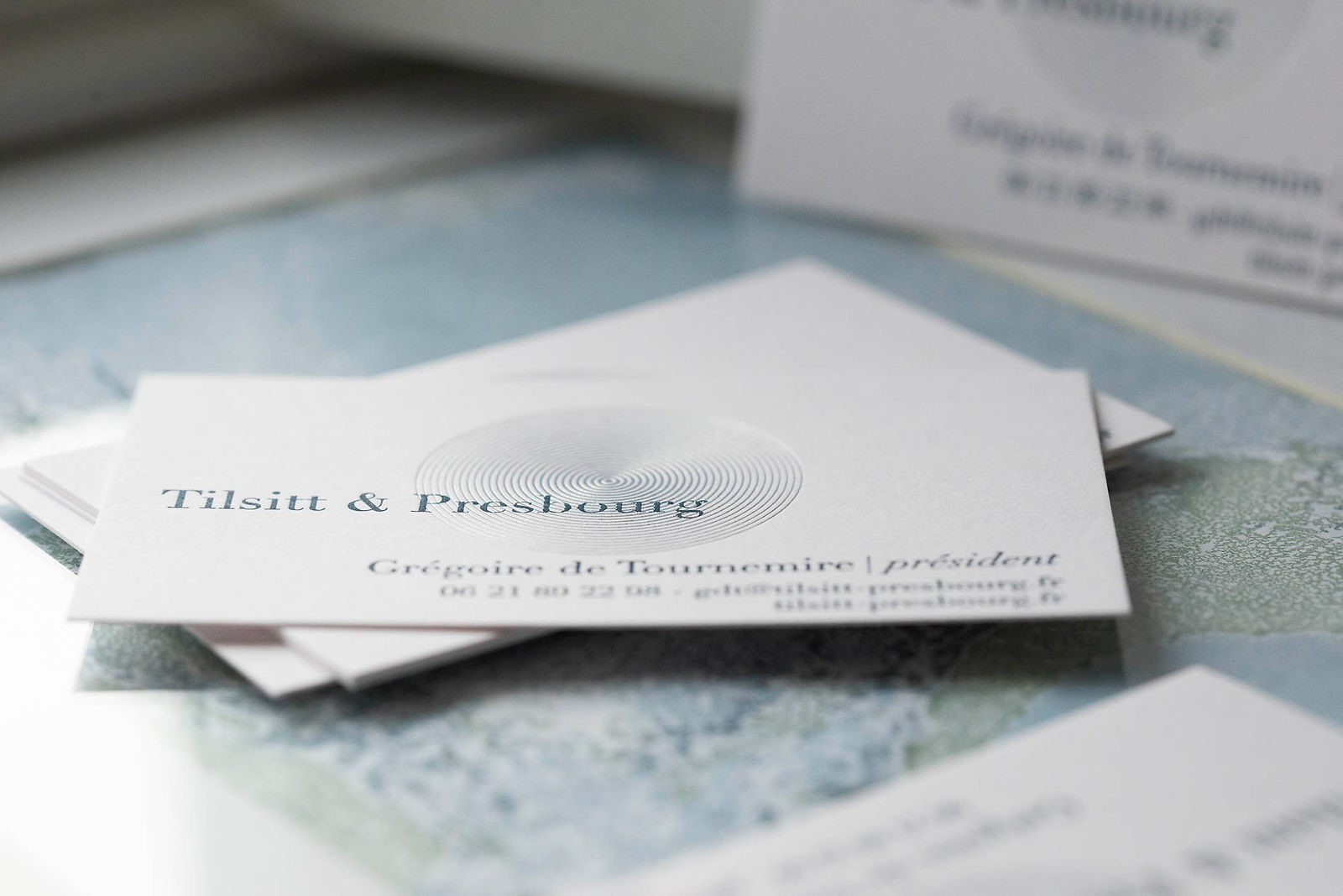 carte-de-visite-holographique-letterpress.jpg