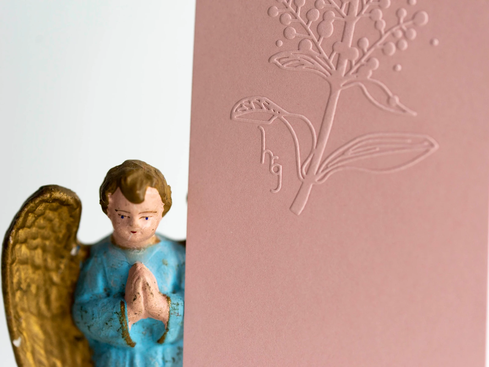 ange et marque page rose