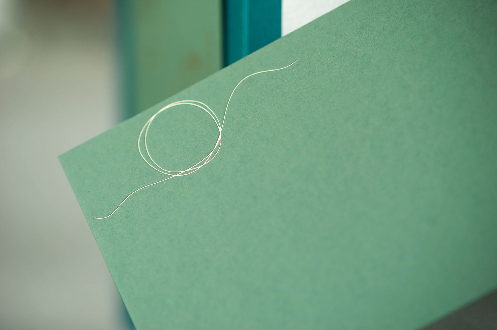 faire-part-marquage-a-chaud-papier-vert-fedrigoni-arjowiggins_11